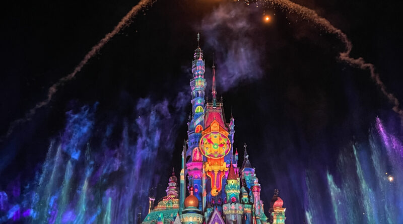 Your Ultimate Hong Kong Disneyland Guide: A Magical Adventure Counterclockwise!